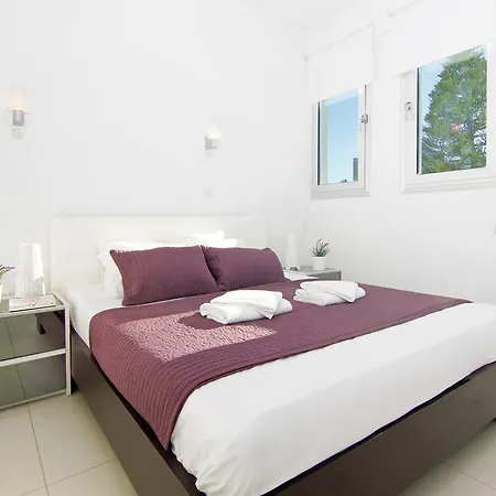 Apartment Triton Protaras